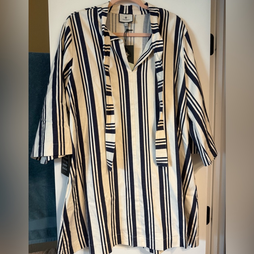 Tuckernuck/ Pomander Place Striped dress/ tunic with Navy and White Pattern. NWT